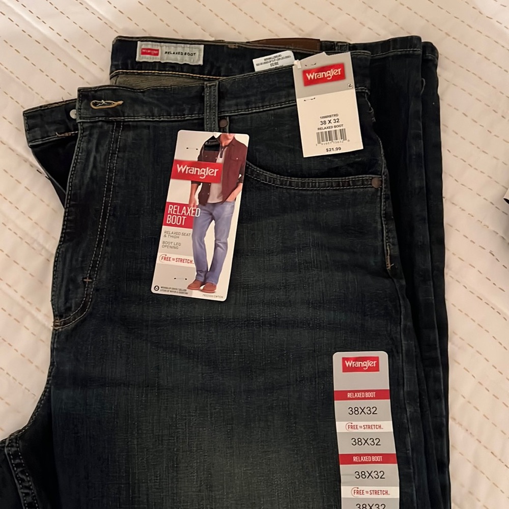 Wrangler blue jeans, relaxed boot leg